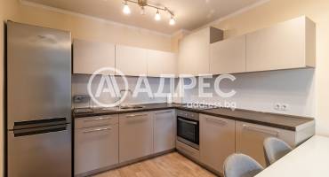 Двустаен апартамент, Варна, Общината, 688187, Снимка 2