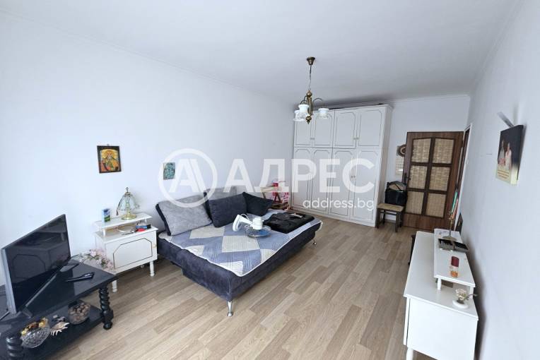 Двустаен апартамент, София, Надежда 4, 689187, Снимка 1