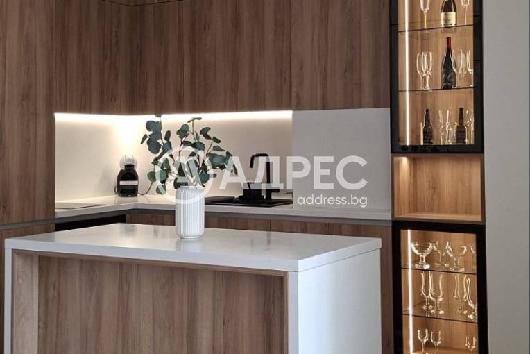 Тристаен апартамент, Варна, к.к. Чайка, 701187, Снимка 9