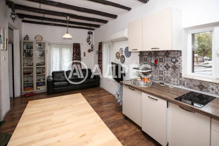 Къща/Вила, София, Орландовци, 670188, Снимка 3