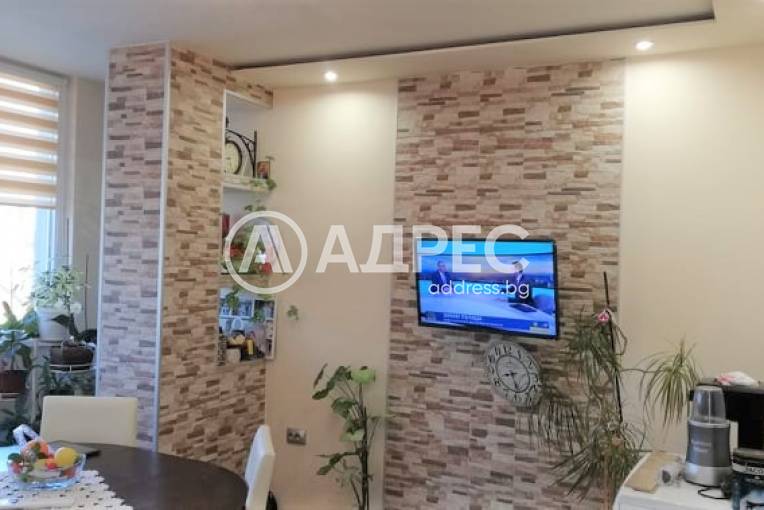 Тристаен апартамент, Ямбол, 507189, Снимка 1