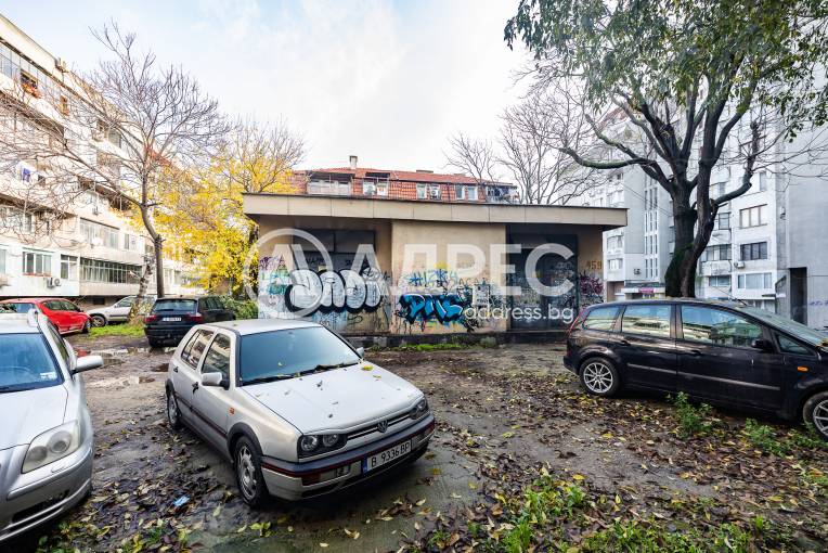 Тристаен апартамент, Варна, Идеален център, 676189, Снимка 24