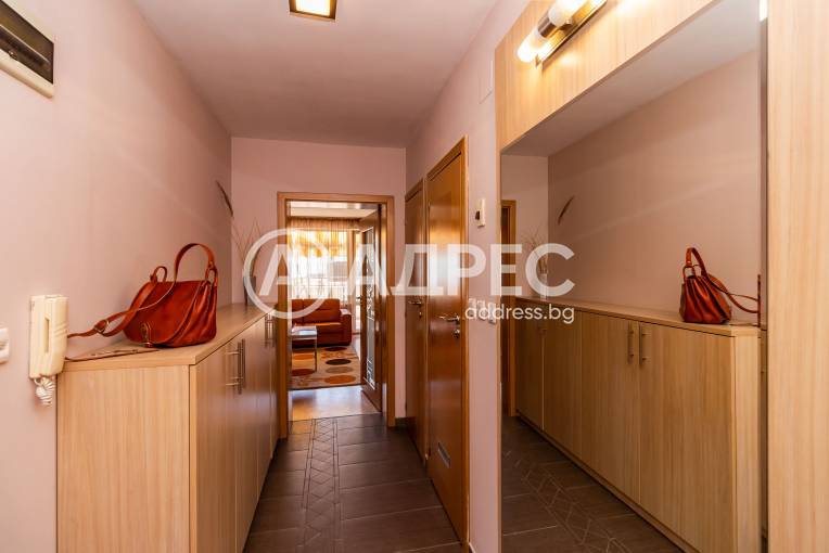 Двустаен апартамент, Варна, Икономически университет, 698189, Снимка 14