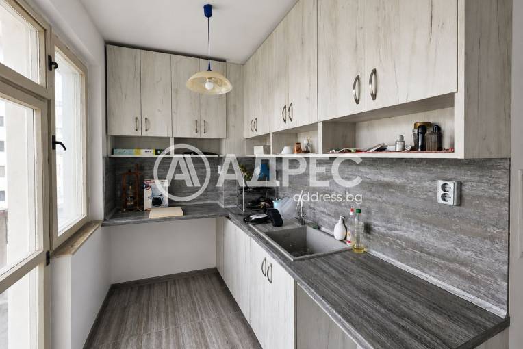 Многостаен апартамент, Варна, Цветен квартал, 701190, Снимка 1