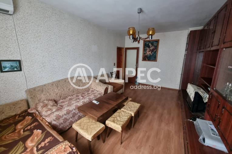 Двустаен апартамент, Ямбол, Златен рог, 688191, Снимка 2