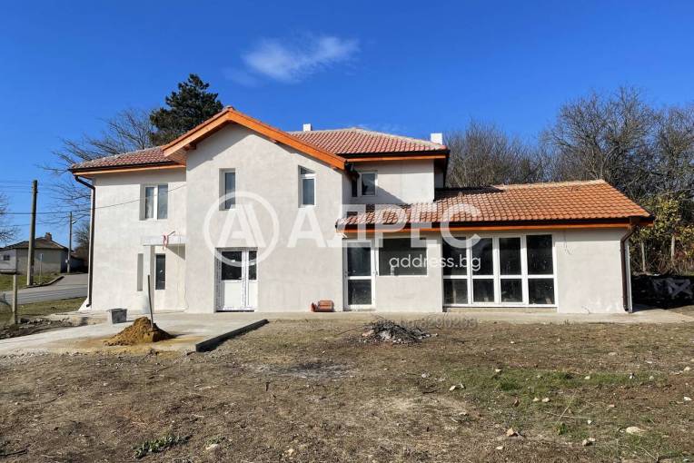 Къща/Вила, Изгрев, 640193, Снимка 1