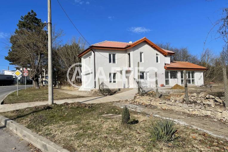 Къща/Вила, Изгрев, 640193, Снимка 3