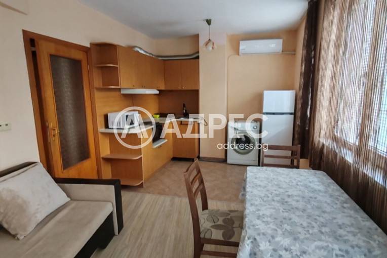 Двустаен апартамент, Варна, Базар "Левски", 688193, Снимка 3