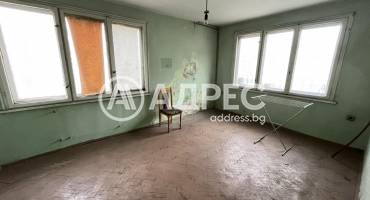 Тристаен апартамент, Ловеч, Център, 677195, Снимка 1