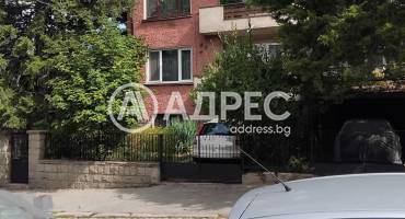 Етаж от къща, София, Редута, 666196, Снимка 1