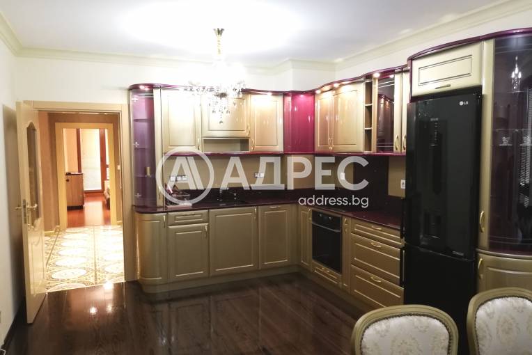 Двустаен апартамент, София, Център, 606198, Снимка 1