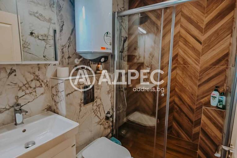 Тристаен апартамент, Варна, Център, 679198, Снимка 15