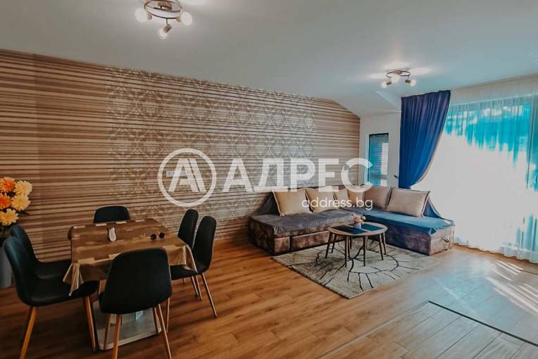 Тристаен апартамент, Варна, Център, 679198, Снимка 2