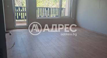 Тристаен апартамент, Варна, Колхозен пазар, 697198, Снимка 1
