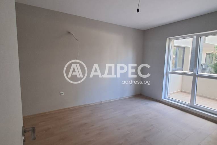 Тристаен апартамент, Варна, Колхозен пазар, 697198, Снимка 3
