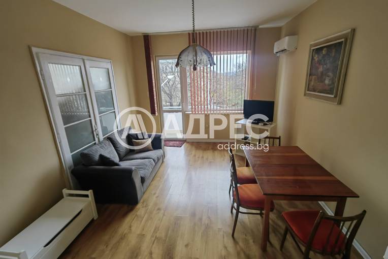 Тристаен апартамент, Варна, Център, 679199, Снимка 1