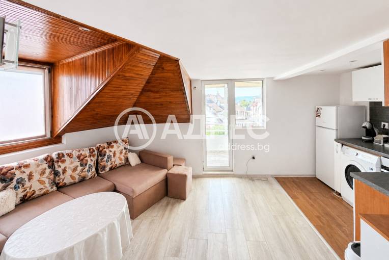 Двустаен апартамент, Варна, Икономически университет, 703199, Снимка 1