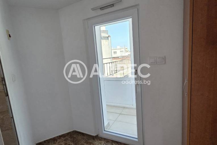 Двустаен апартамент, Варна, Икономически университет, 703199, Снимка 6
