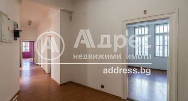 Многостаен апартамент, Варна, Център, 540201, Снимка 1