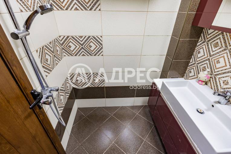 Тристаен апартамент, Варна, Общината, 681201, Снимка 18