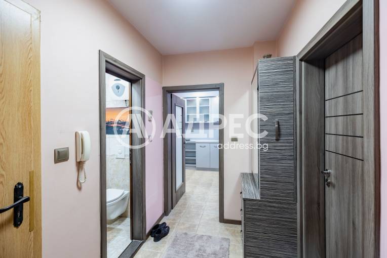 Тристаен апартамент, Варна, Общината, 681201, Снимка 19