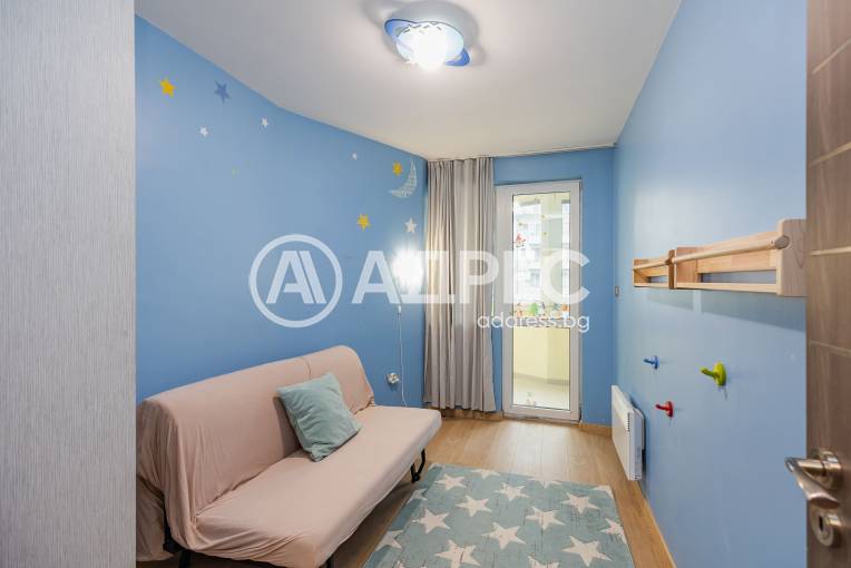 Тристаен апартамент, Варна, Общината, 681201, Снимка 8