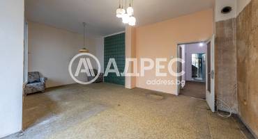 Тристаен апартамент, Варна, Червен площад, 669203, Снимка 17