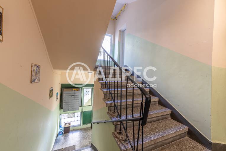 Тристаен апартамент, Варна, Червен площад, 669203, Снимка 11