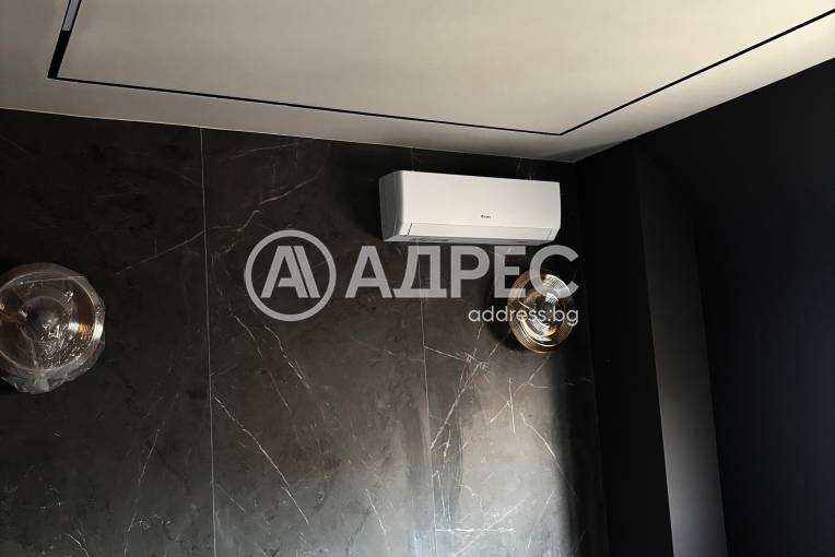 Двустаен апартамент, Варна, Идеален център, 674203, Снимка 1