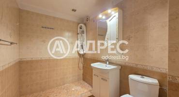 Тристаен апартамент, София, Лагера, 677203, Снимка 11