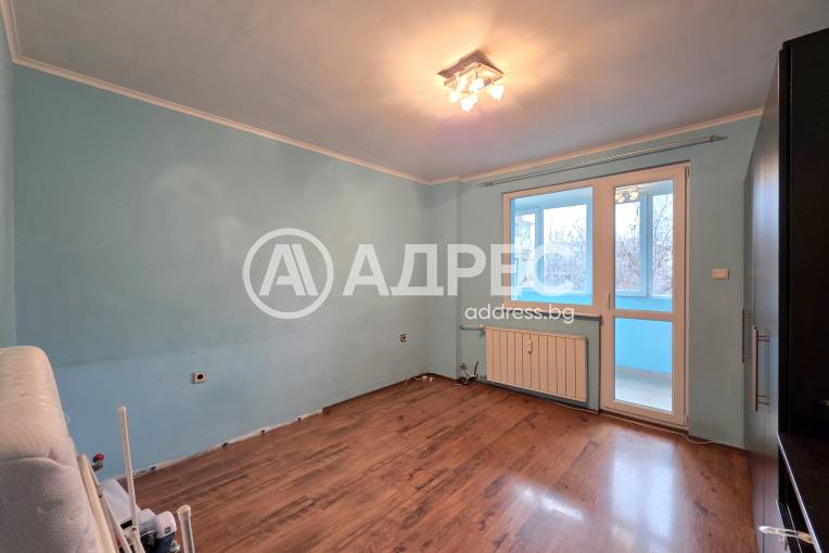 Тристаен апартамент, София, Лагера, 677203, Снимка 2