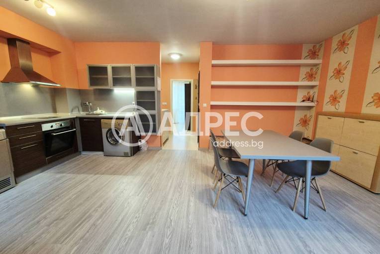 Двустаен апартамент, Варна, Колхозен пазар, 697204, Снимка 2
