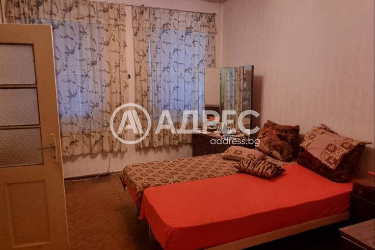 Етаж от къща, Луковит, 672206, Снимка 4