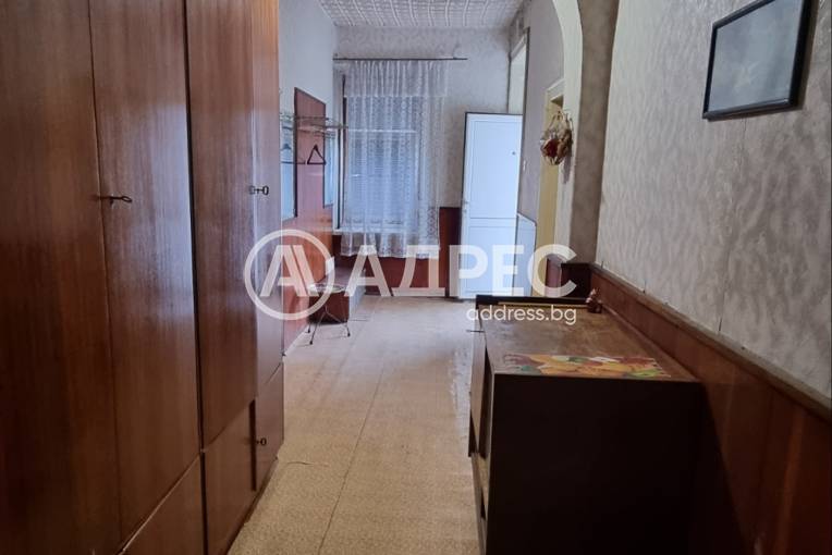 Етаж от къща, Луковит, 672206, Снимка 7