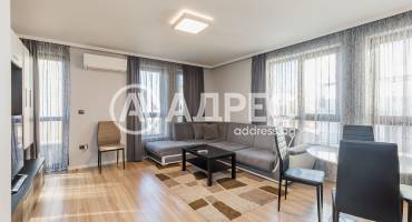 Тристаен апартамент, Варна, Погребите, 679206, Снимка 2