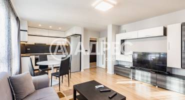 Тристаен апартамент, Варна, Погребите, 679206, Снимка 3