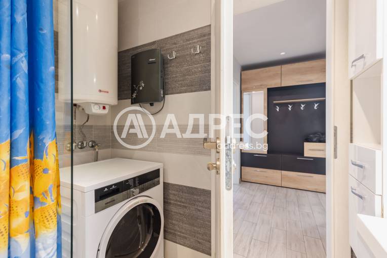 Тристаен апартамент, Варна, Погребите, 679206, Снимка 17