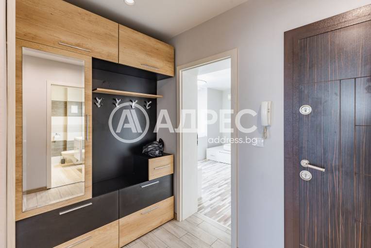 Тристаен апартамент, Варна, Погребите, 679206, Снимка 20