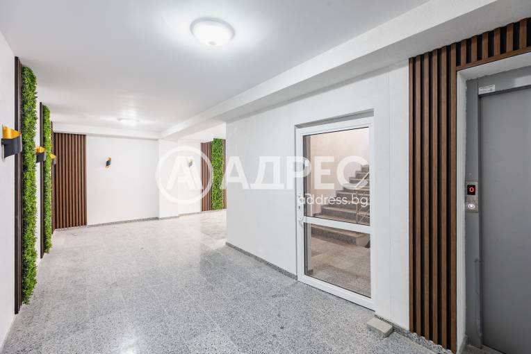 Двустаен апартамент, Варна, Център, 685208, Снимка 1