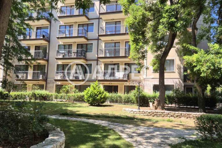 Двустаен апартамент, Варна, к.к. Св.Св. Константин и Елена, 662209, Снимка 3