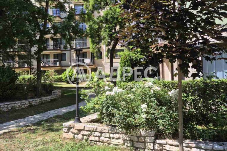 Двустаен апартамент, Варна, к.к. Св.Св. Константин и Елена, 662209, Снимка 9