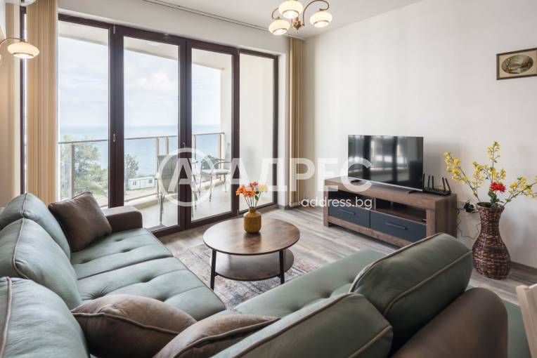 Двустаен апартамент, Варна, к.к. Чайка, 667209, Снимка 1