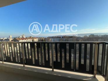 Тристаен апартамент, Варна, Идеален център, 674211, Снимка 1