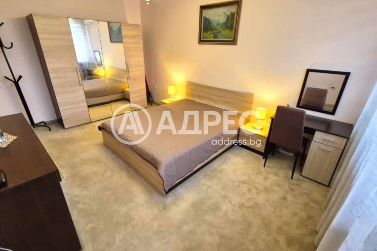 Тристаен апартамент, София, Хиподрума, 677212, Снимка 2