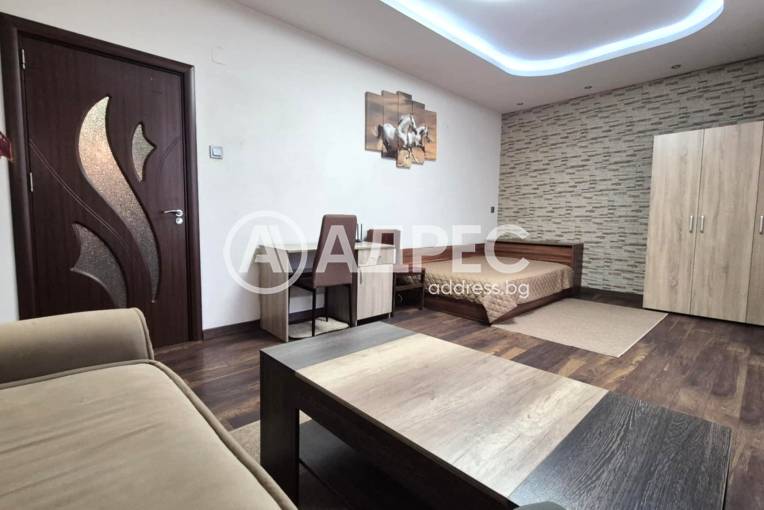 Тристаен апартамент, София, Хиподрума, 677212, Снимка 5