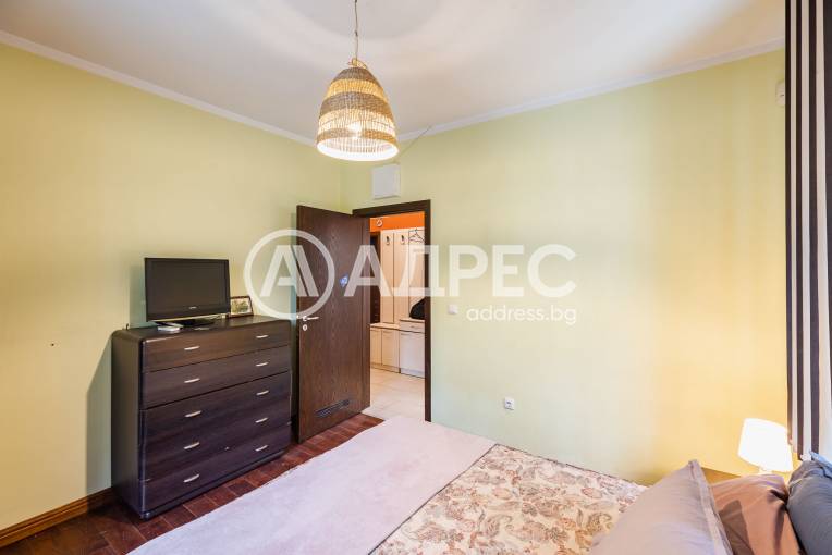 Тристаен апартамент, Варна, Гръцка махала, 679212, Снимка 18