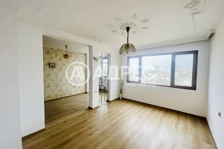 Двустаен апартамент, Шумен, Пазара, 675214, Снимка 1