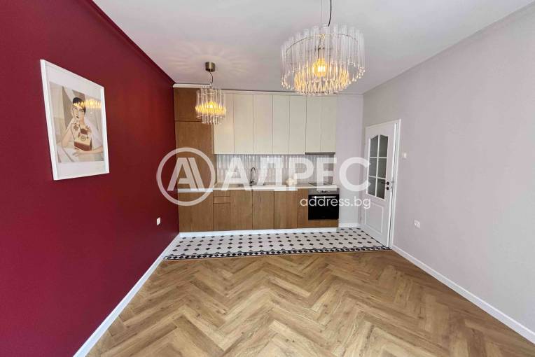 Тристаен апартамент, София, Лозенец, 697214, Снимка 2