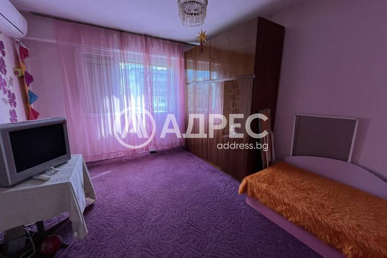 Двустаен апартамент, Разград, Орел, 630215, Снимка 3