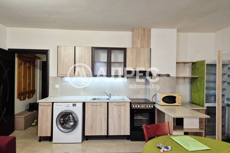 Двустаен апартамент, Варна, Виница, 686215, Снимка 1